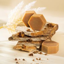 HT91. Mydło miodowo -